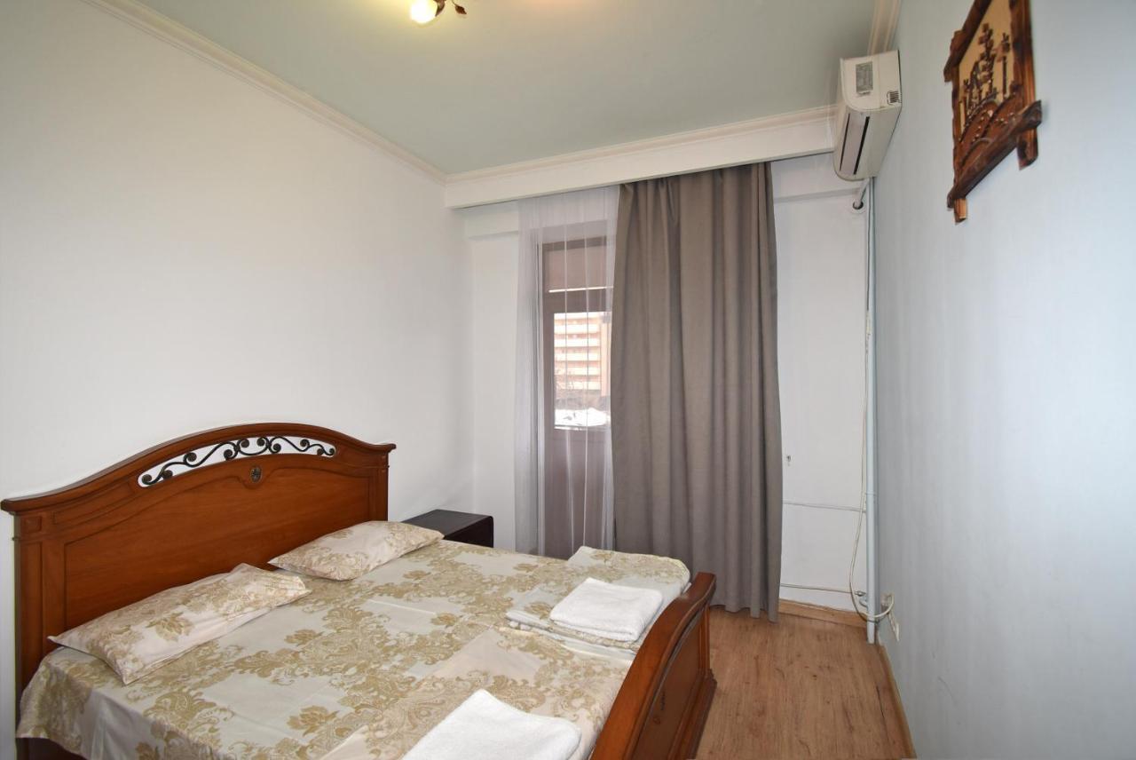 Armenak Apartment 5-Комнатная Jerevan Exteriér fotografie