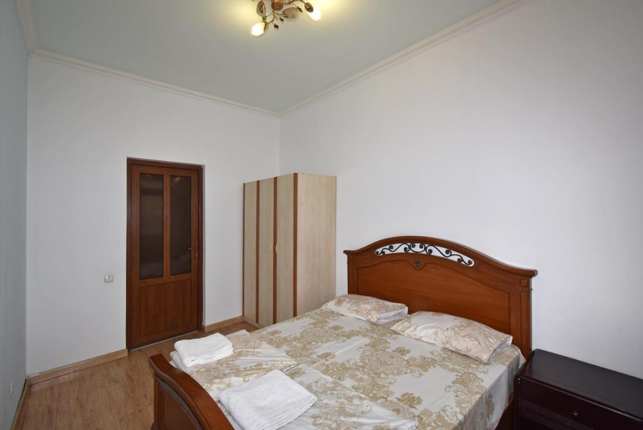 Armenak Apartment 5-Комнатная Jerevan Exteriér fotografie