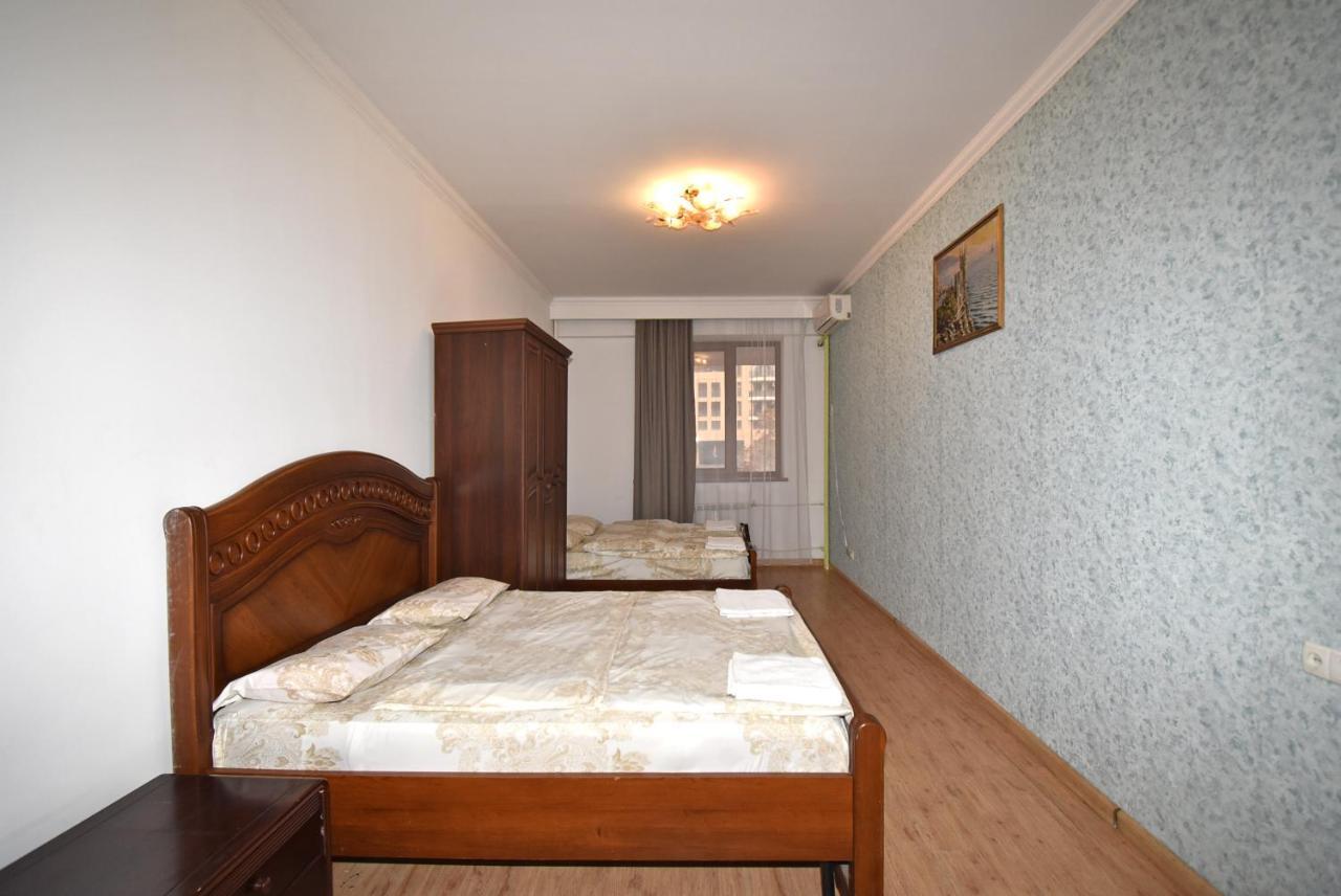 Armenak Apartment 5-Комнатная Jerevan Exteriér fotografie
